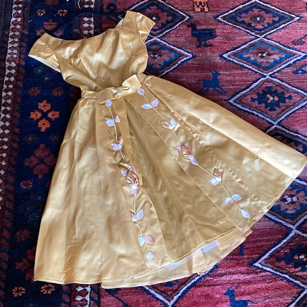 1950s 2 piece dress & over skirt